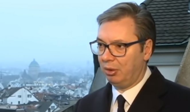 VUČIĆ: Borili smo se za to da "Er Srbija" ne leti za Prištinu