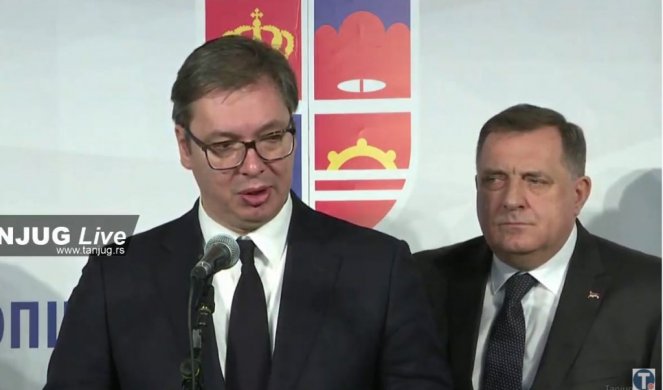 (UŽIVO) VUČIĆ U MRKONJIĆ GRADU: Srpska crkva je jedna, nećemo dozvoliti da nas proteruju sa ognjišta, "Oluja" više neće biti!