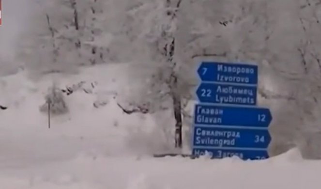 (VIDEO/FOTO) BUGARSKA OKOVANA LEDOM! Mećava zavejala čitava sela, nema struje, putevi zatvoreni!