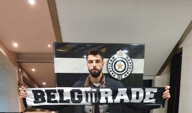 (FOTO) BIO JE U CENTRU PAŽNJE! Novi igrač Partizana ostavio svet u šoku, i to zbog TETOVAŽE!