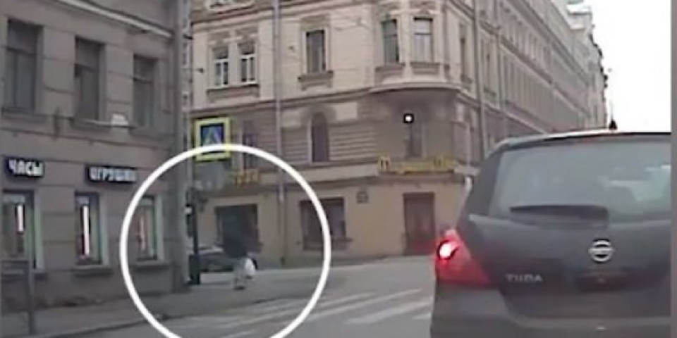 OVI LJUDI SU ZA DLAKU IZBEGLI SMRT! Milioni gledaju i ne veruju kako je ovo moguće! (VIDEO)