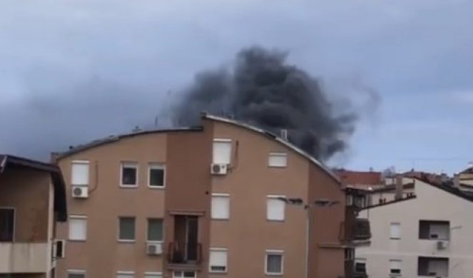 (VIDEO/FOTO) KRAJ DRAME U BEOGRADU! Lokalizovan požar u magacinu, na terenu bilo 39 vatrogasaca