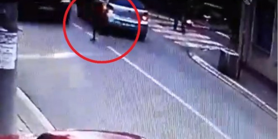 (UZNEMIRUJUĆI SNIMAK) Vozač u Paraćinu pregazio devojčicu (9) pa pobegao! Policija ga pronašla i uhapsila!