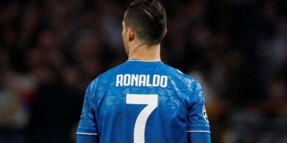 RONALDO JE POSTAO OPSEDNUT! Bivši igrač Junajteda poručio: Kristijano želi da prestigne Pelea!