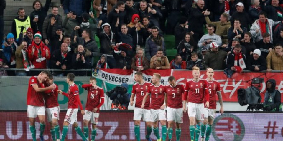 DA LI ĆE I SRBIJA NJIHOVIM STOPAMA? U komšiliku se navijači vraćaju na stadion OD DANAS!