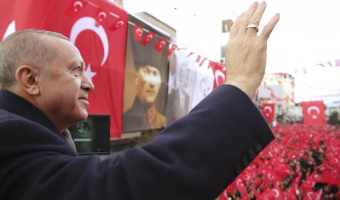 ERDOGAN ĆE PRIMITI VAKCINU! Turski predsednik želi da bude primer građanima!