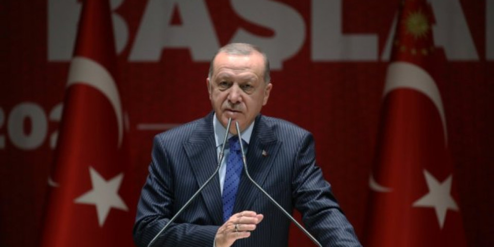ZVANIČNA ANKARA PROVOCIRA EVROPSKU UNIJU! Erdogan: Grčka da otvori granicu za migrante