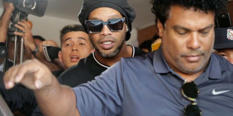 (VIDEO) IZ ZATVORA PRAVAC U LUKSUZ! Ronaldinjo sa robije otišao u hotel sa pet zvezdica!