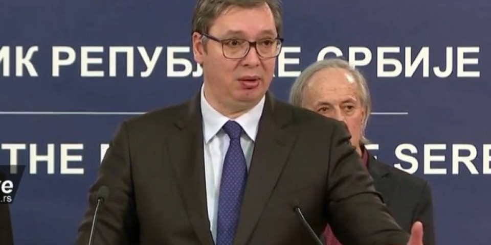 VAŽNA ODLUKA! Vučić: Sva sportska dešavanja u zatvorenom bez navijača!