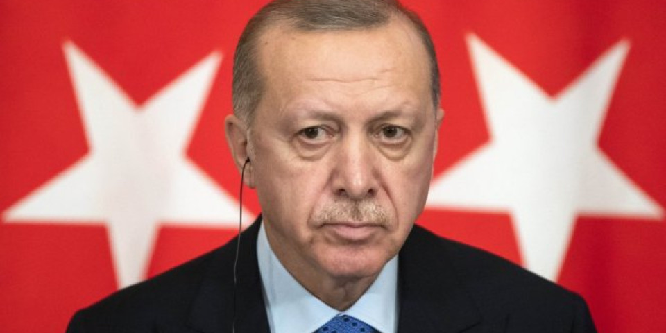PLATIĆETE VISOKU CENU! Erdogan zapretio protivnicima!