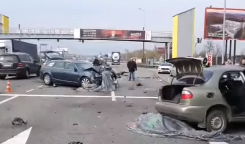 (VIDEO) TRAGEDIJA! Svet sporta zavijen u crno: U strašnoj saobraćajnoj nesreći poginuo bokserski šampion!