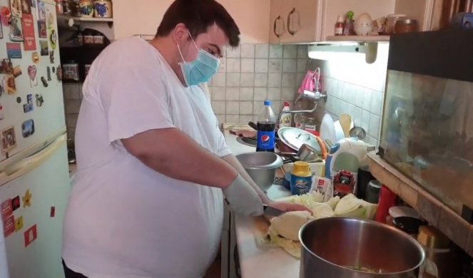(VIDEO) DIJETA U DOBA KORONE! DAN 2: Spremanje magičnog jela! Kad od "vola u kupusu", ostane samo kupus