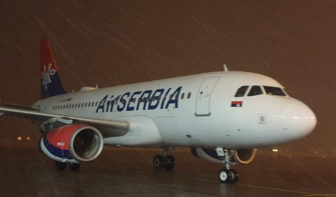 POLETEO JOŠ JEDAN AVION ER SRBIJE sa beogradskog aerodroma - "Erbas A330" krenuo u Kinu po pomoć