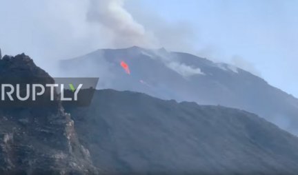 KATASTROFA ZA KATASTROFOM! U Italiji proradio i vulkan! (VIDEO)