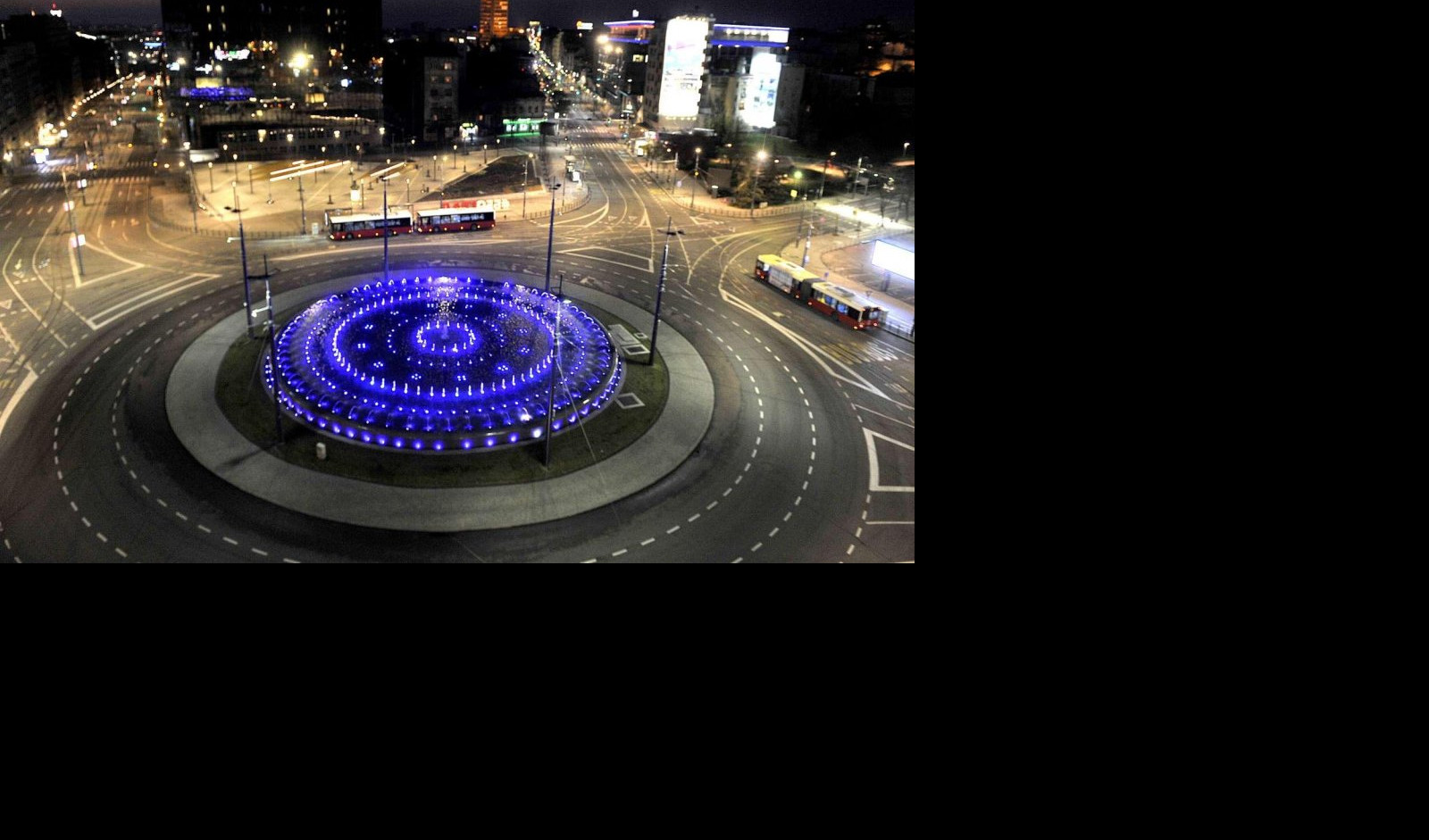 (FOTO) SVETSKI DAN OSOBA SA AUTIZMOM! Beograd svetli plavom bojom!