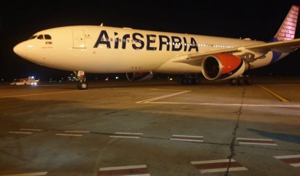 (VIDEO) U SRBIJU STIGAO VREDAN TOVAR IZ PRIJATELJSKE KINE! Avion A330 sleteo na beogradski aerodrom pun medicinske pomoći!