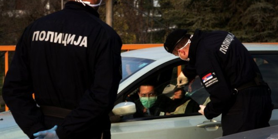 POTERNICA, LAŽNA DOZVOLA I TABLICE, ALKOHOL... Uz sve to kršio i policjski čas! POLICAJCI NISU IMALI IZBORA!