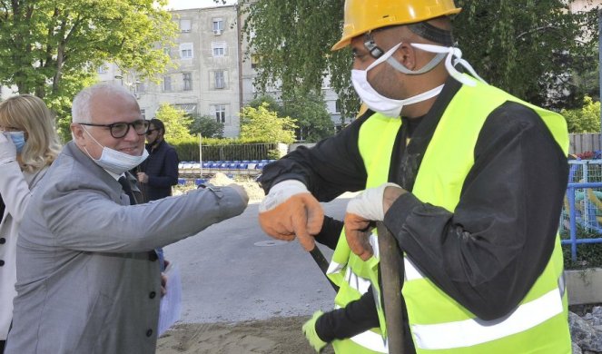 PARKOVI SU POKOŠENI, REKVIZITI OČIŠĆENI! Vesić: Beograd spremno dočekao odluku Vlade