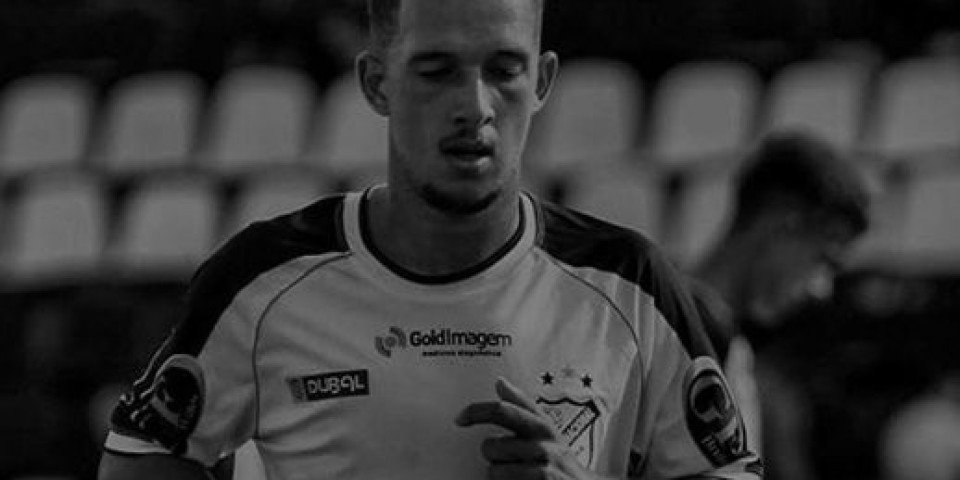 TRAGEDIJA U BRAZILU!  Mladi fudbaler preminuo od UDARA STRUJE!