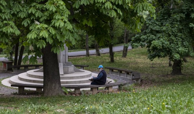 VIKEND BEZ KARANTINA, ALI ULICE PRAZNE! Evo kako izgleda Beograd 2. maja!