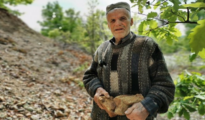 ŠUMADIJSKI RAJ U POLUDRAGOM KAMENU! Selo Romaća više od pola veka krije posebnu dragocenost! (Video)