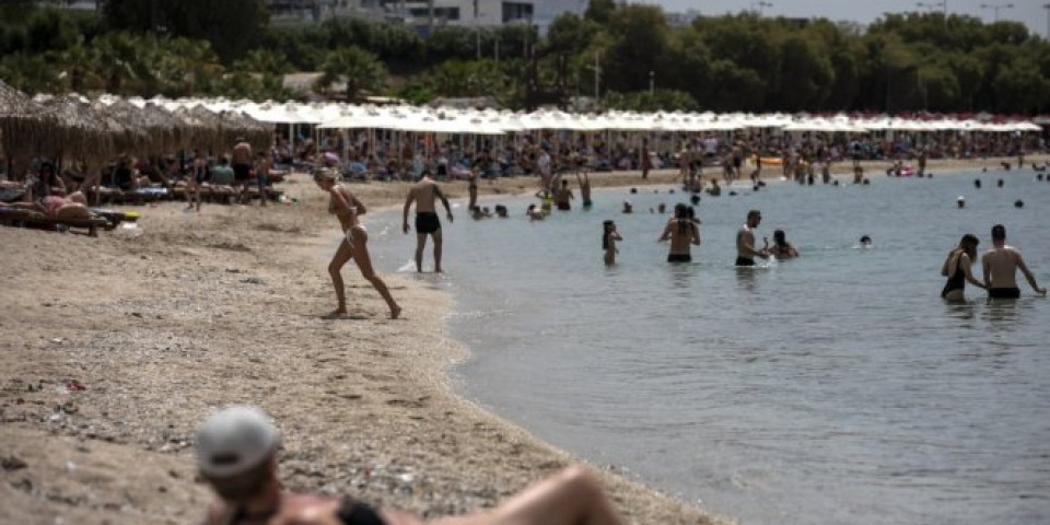 ZA GRČKU NEĆE TREBATI TEST NA KORONU?! Oglasio se ministar turizma, EVO ŠTA SE DEŠAVA OD 1. JULA!