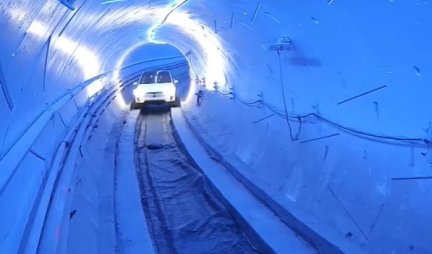 NOVO ČUDO MILIJARDERA! Ilon Mask izgradio tunel ispod Las Vegasa, a putnike će prevoziti svojim omiljenim vozilom (VIDEO)