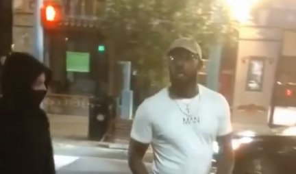 (VIDEO) POTPUNO JE POLUDEO! Poznati MMA borac izašao na proteste, a onda je morao da deli vaspitne!