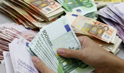 MENJAČNICA: Zvanični srednji kurs dinara prema evru 117,58