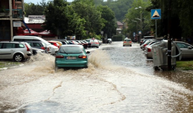 DRAMATIČNO UPOZORENJE METEOROLOGA! Srbiji prete nove poplave, OVE REKE SU KRITIČNE