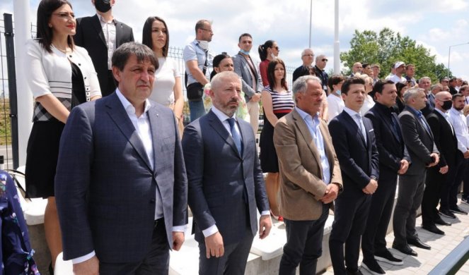 (FOTO) OTVOREN NOVI REKONSTRUISANI STADION U SRCU SRBIJE! Kokeza: Ovo je poseban dan za grad Kruševac i ceo Rasinski okrug!