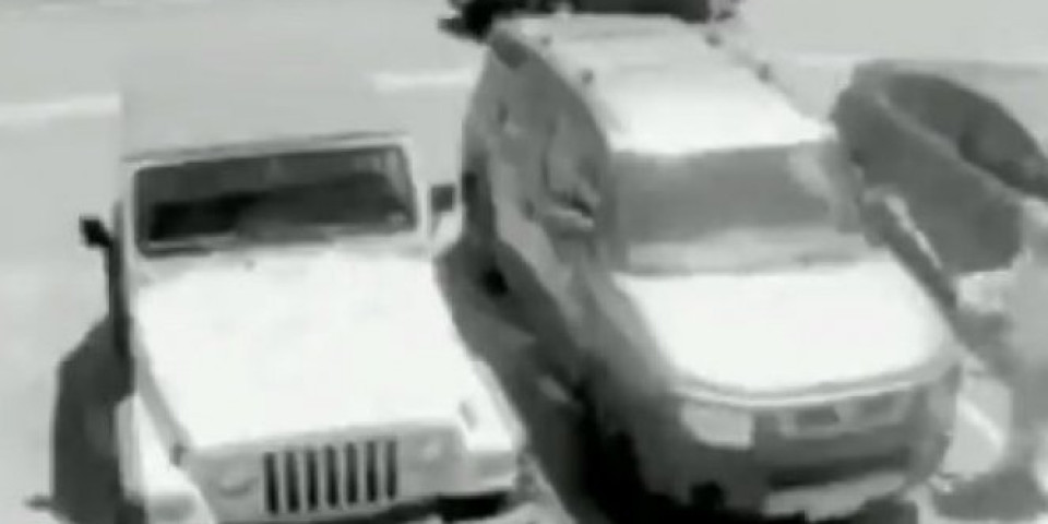 (VIDEO) Ukrao je ženi mesto na parkingu, a onda mu je ona priredila OSVETU KOJU NIKAD NEĆE ZABORAVITI
