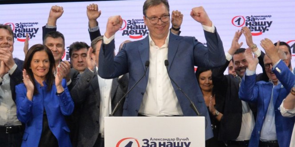 VAŠE OGROMNO POLITIČKO ISKUSTVO I VIZIJA SU ME ODUVEK IMPRESIONIRALI! Predsednik Jermenije čestitao Vučiću pobedu na izborima