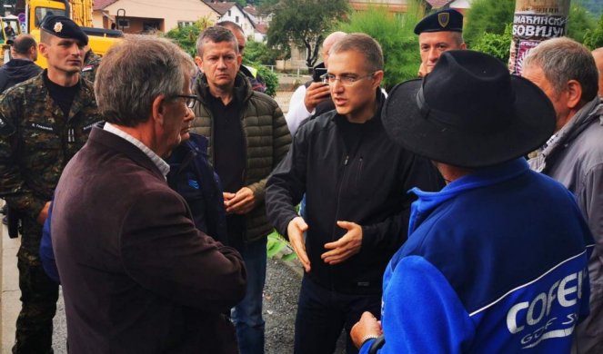 (VIDEO) MINISTAR STEFANOVIĆ SE SASTAO SA PREDSEDNIKOM OPŠTINE LJUBOVIJA, razgovarali o merama za zaštitu stanovništva od poplava!