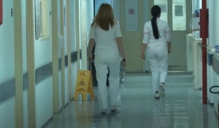 DRAMA U AMBULANTI! Pacijent napao medicinske sestre! /VIDEO/