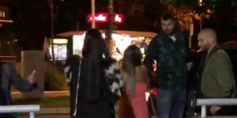 OVO NISTE VIDELI! PRVI SUSRET MAJE I JANJUŠA NAKON RASKIDA! Nije htela ni ruku da mu pruži, IGNORISALA GA, a evo kako je on reagovao! (VIDEO)