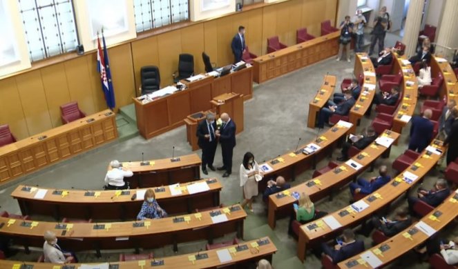 AFERA KOJA JE MOGLA DA RASPUSTI HRVATSKI PARLAMENT! Uhapšeno 13 osoba, među njima i 2 gradonačelnika!