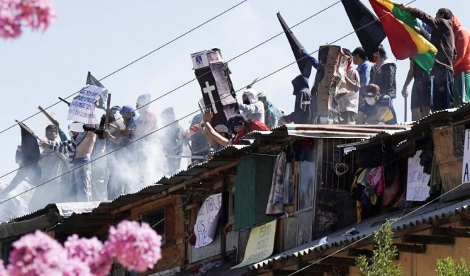 NEREDI U ZATVORIMA U BOLIVIJI ZBOG KORONE! Umro zatvorenik, ostali traže lekara i lekove! (FOTO/VIDEO)