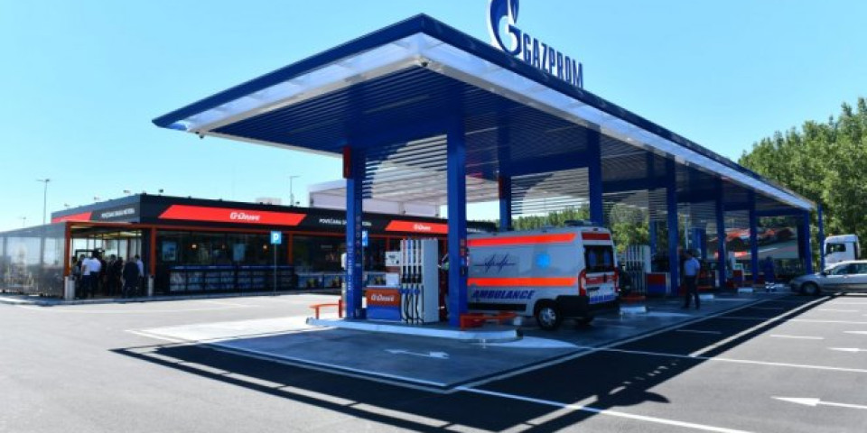 Savremena digitalna GAZPROM benzinska stanica na auto-putu Novi Sad-Beograd