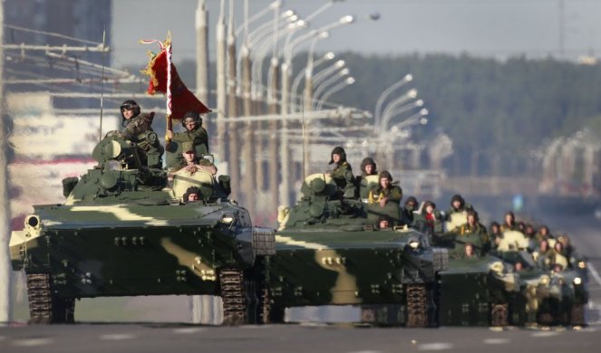 NEŠTO SE DEŠAVA?! BELORUSKA VOJSKA VEŽBA PRELAZAK U RATNO STANJE! Minsk povećava broj svojih snaga, počelo je...