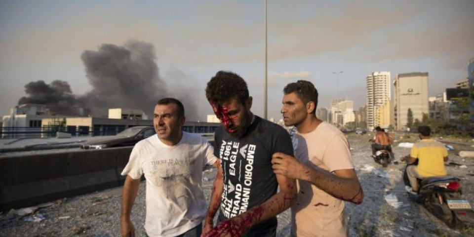 HITAN SASTANAK VRHOVNOG ODBRAMBENOG SAVETA! Da li je tragediju u Bejrutu stvarno izazvao konfiskovani eksploziv?