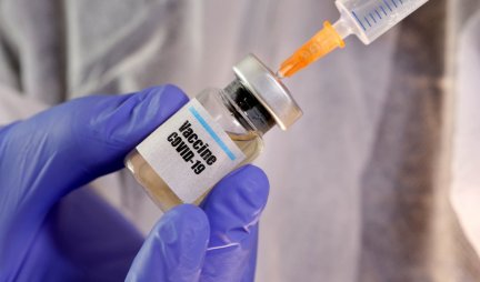 DOBRA VEST IZ AMERIKE! Vakcina protiv korone biće registrovana do kraja novembra
