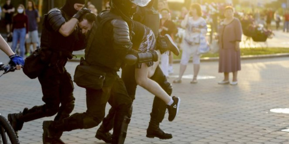 Racija u Minsku! Dve osobe ubijene
