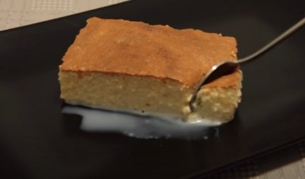 NAPRAVITE PRAVI, STARINSKI KOH! Omiljeni kolač iz detinjstva - osvežavajuće, PUNO MLEKA! (FOTO)
