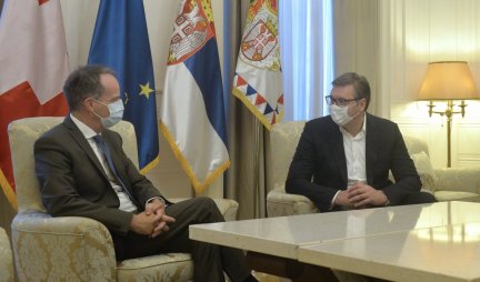 (FOTO) OPROŠTAJNA POSETA! Vučić se sastao sa ambasadorom Švajcarske, razgovarali o situaciji u regionu i globalnim izazovima zbog koronavirusa