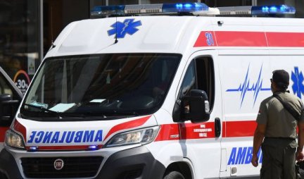 SAOBRAĆAJKA U BULEVARU KRALJA ALEKSANDRA: Motociklista povređen u sudaru sa automobilom