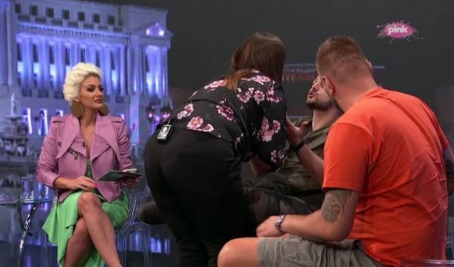 (VIDEO) SKANDAL I DRAMA NA DEDINJU! Miljana nije mogla da se kontroliše pa skočila i unela se Zoli u lice: ŠTO ME LAŽEŠ?