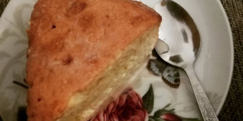 TRES LECHES ILI TRI MLEKA, kako god da ga zovete ovaj kolač je FENOMENALAN! (RECEPT)