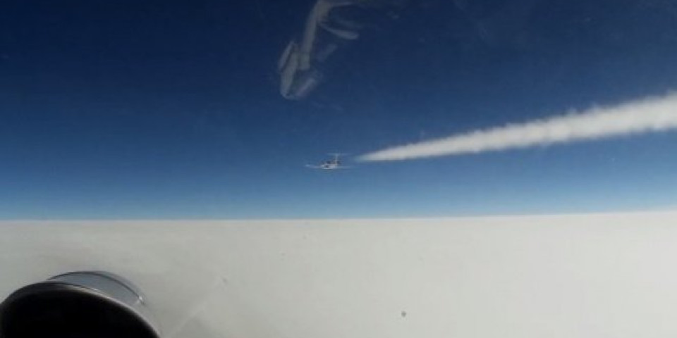 DVA BORBENA AVIONA LETELA OPASNO BLIZU RUSKE GRANICE! Odmah uzleteli lovci Su-27 i identifikovali francuske mete!