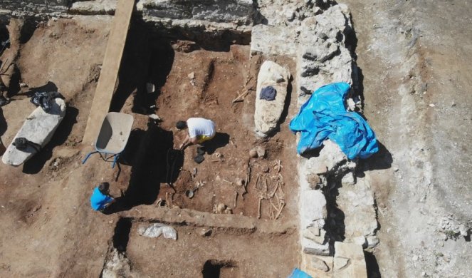 Arheolozi u grobu žene našli ČUDESNU STVAR